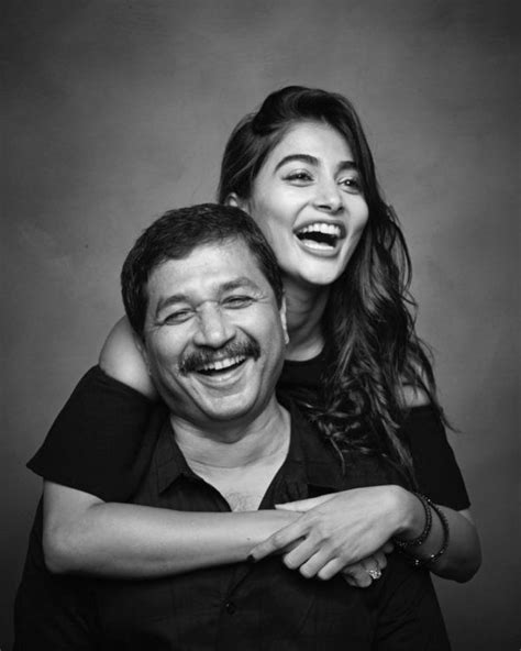 Pooja Hegde Family, Husband, Biography, Parents,。